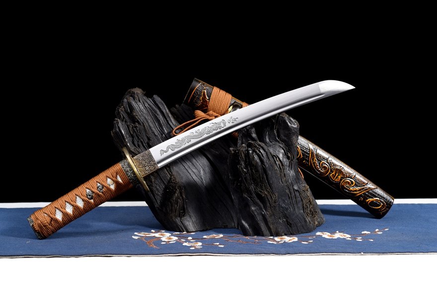 "prosperity blessing" 12 inch carbon steel dragon wakizashi (non sharpened)