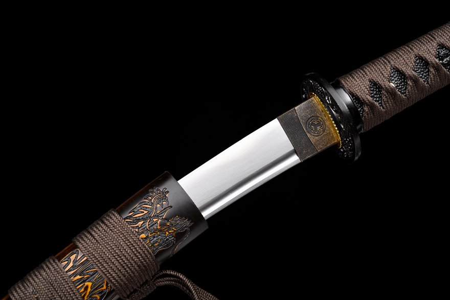 "ink dragon wakizashi" 12 inch carbon steel dragon short sword (non sharpened)