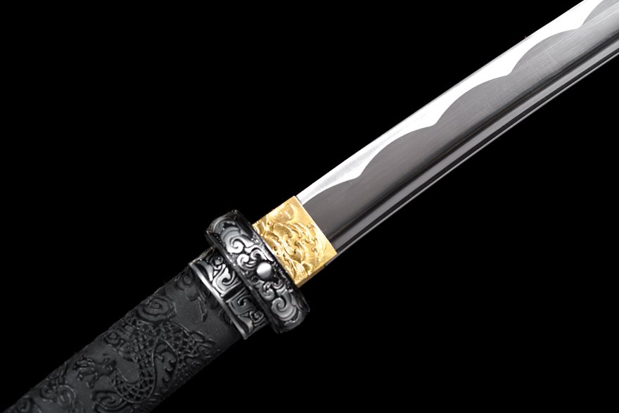"the wanderer" 20 inch dragon engraved katana (non sharpened)