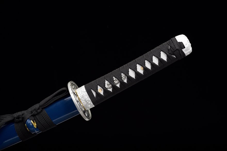 "white tiger" blue sheath katana (non sharpened)