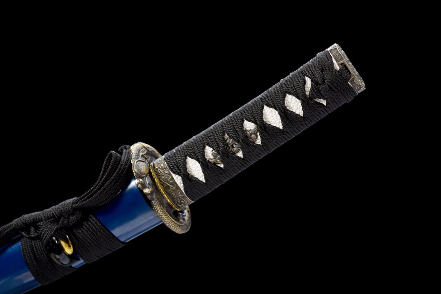 "blue silver grass" 12 inch blue treated wakizashi (non sharpened)