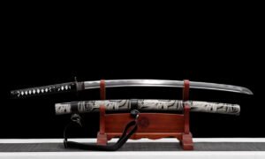 "crystal of shadows" katana (non sharpened)