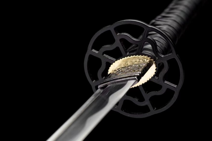 "crystal of shadows" katana (non sharpened)