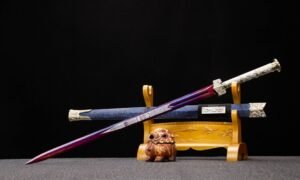 "scar of the ancients" han sword (non sharpened)