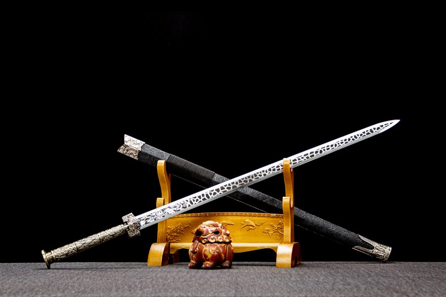 "phantom edge" han sword (non sharpened)