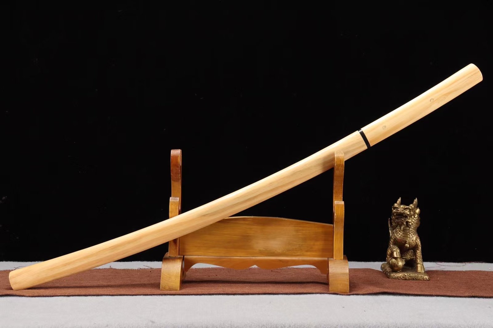 "cypress wood iaido katana" (non sharpened)