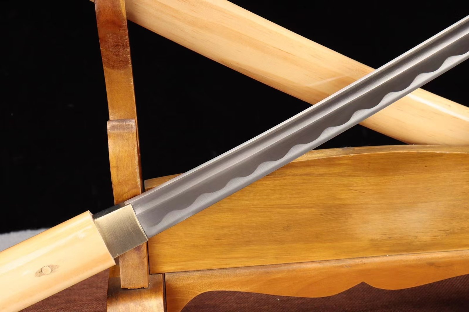"cypress wood iaido katana" (non sharpened)