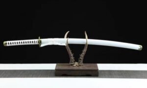demon slayer inosuke hashibira nichirin sword, dual serrated katana