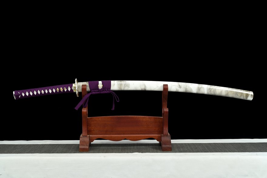 "purple mist" katana (non sharpened) "purple mist" katana (non sharpened)