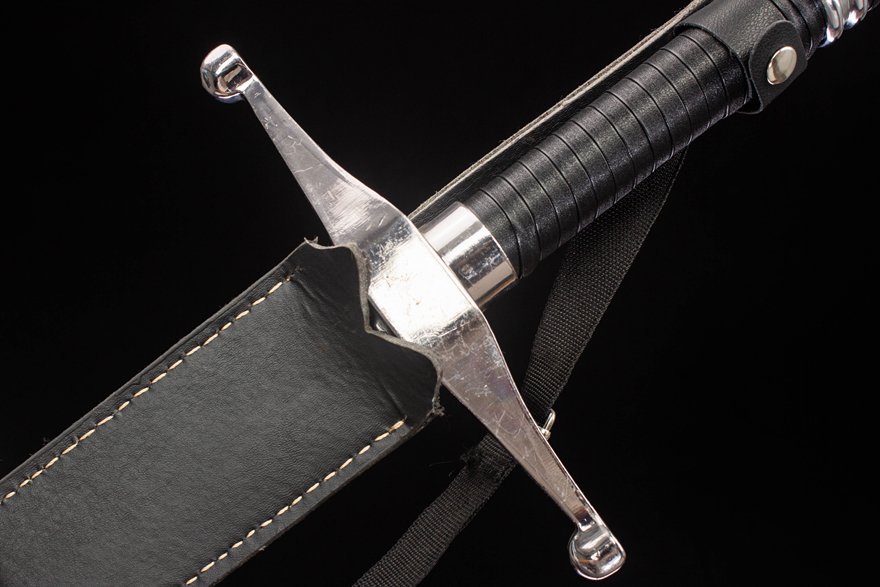 "overlord medieval sword" (non sharpened)