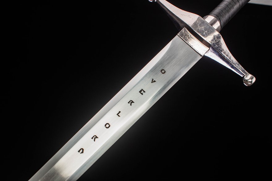 "overlord medieval sword" (non sharpened)