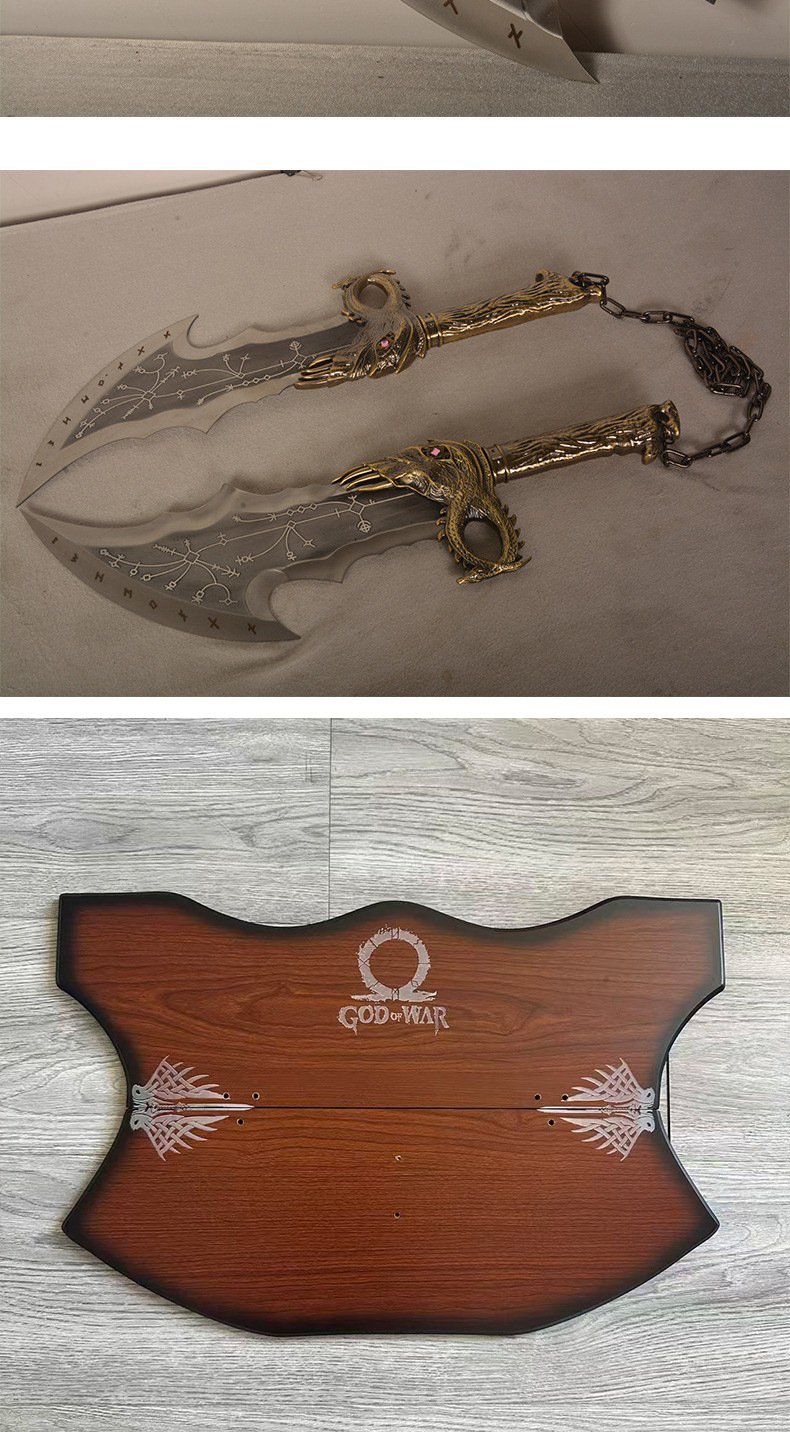God of War Ragnarök Blades of Chaos Ruby Edition, Kratos fire chain blades auto draft