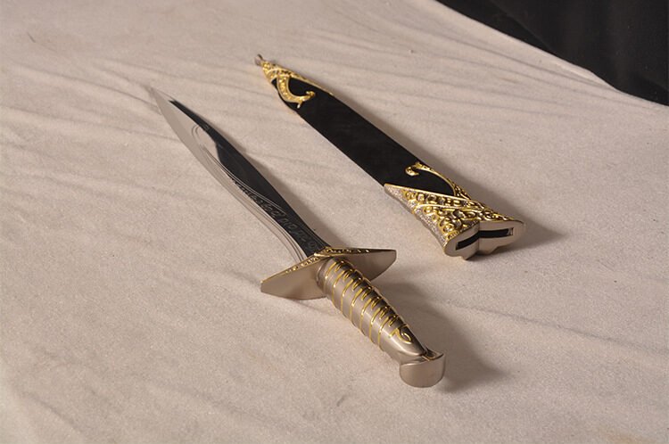 sting – bilbo baggins sword (the hobbit)