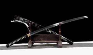 "ghost weep" t10 clay tempered katana (non sharpened)