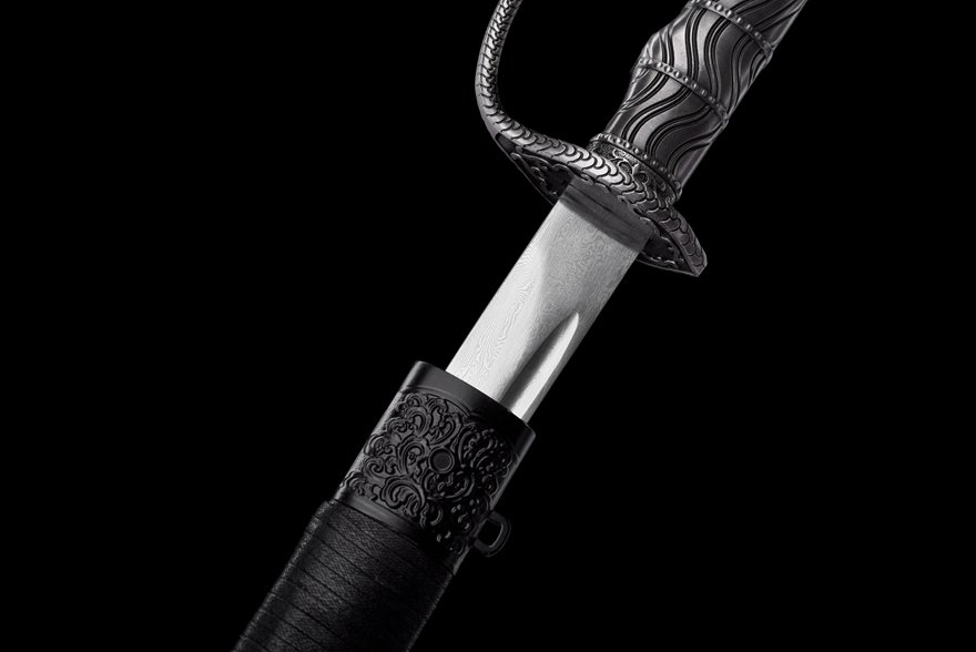 "dark dragon cavalry saber" (non sharpened)