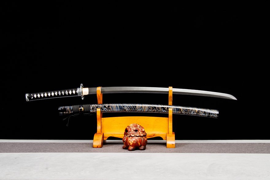 "thousand bird still water" katana (non sharpened) "thousand bird still water" katana (non sharpened)