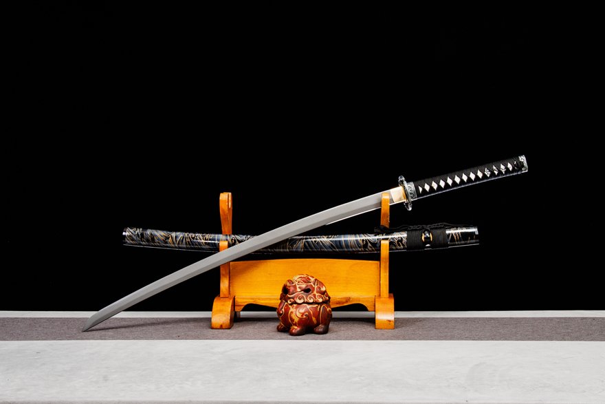 "thousand bird still water" katana (non sharpened) "thousand bird still water" katana (non sharpened)