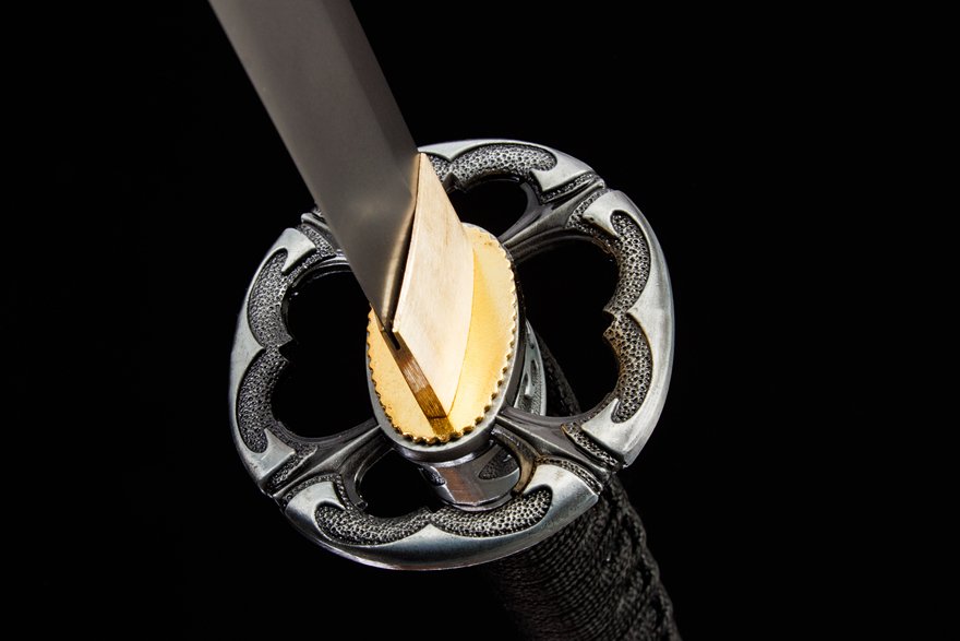 "thousand bird still water" katana (non sharpened)