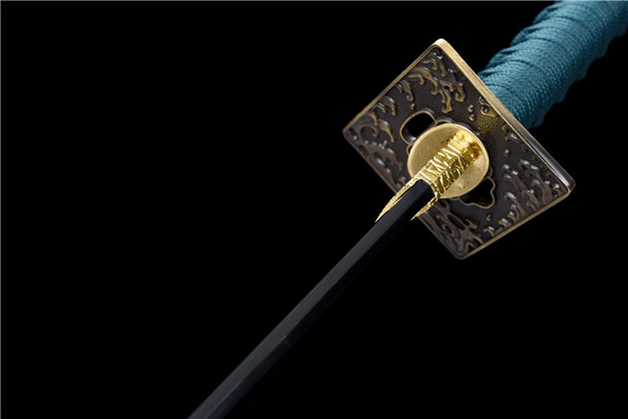 "heavenly fang" t10 clay tempered katana (non sharpened)
