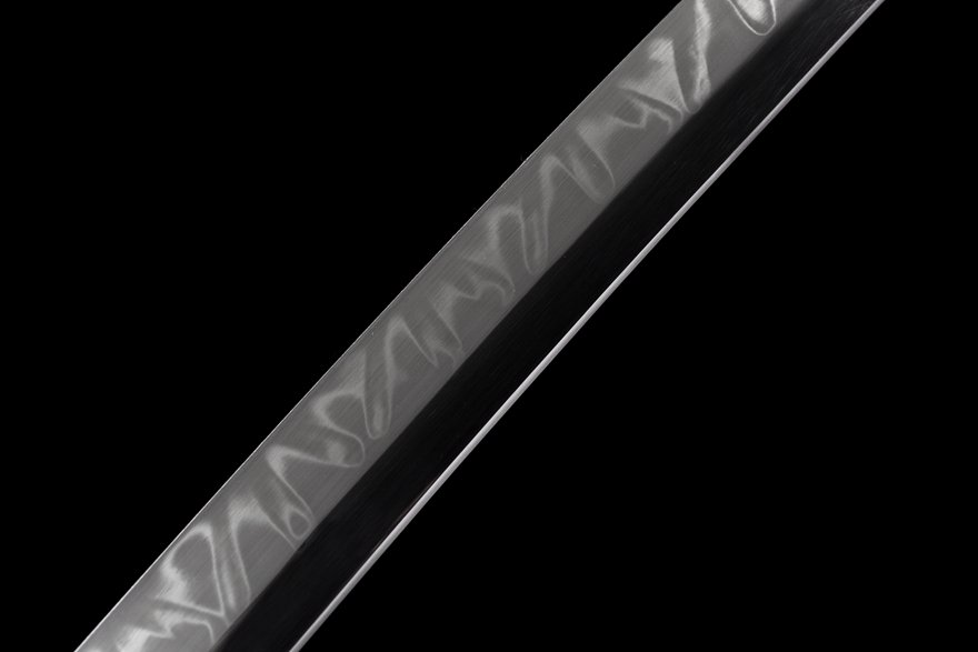 "awakening of insects" t10 clay tempered katana (non sharpened)