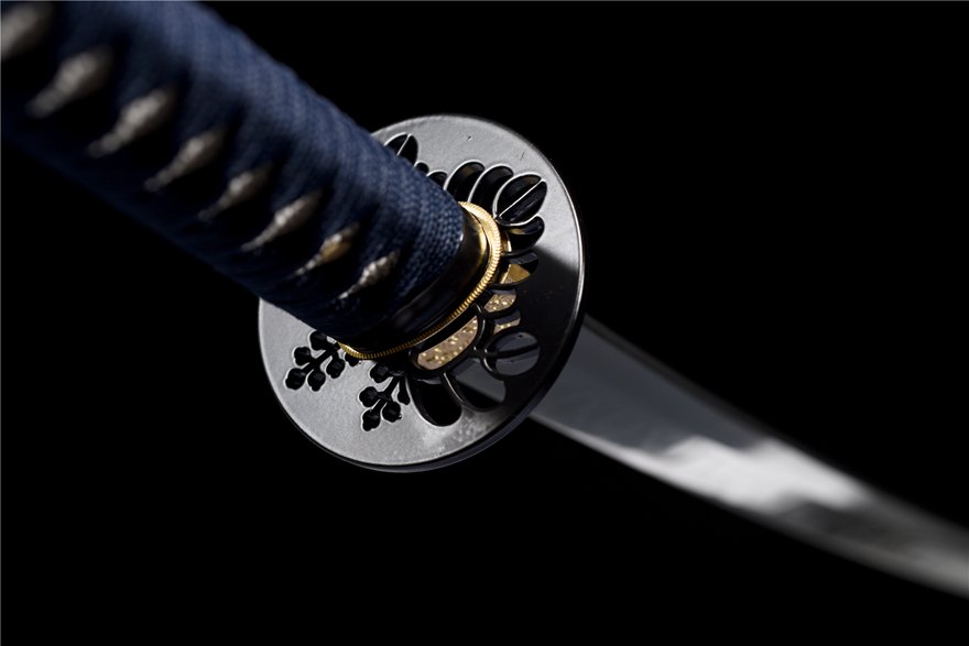 "cold night" t10 clay tempered katana (non sharpened)