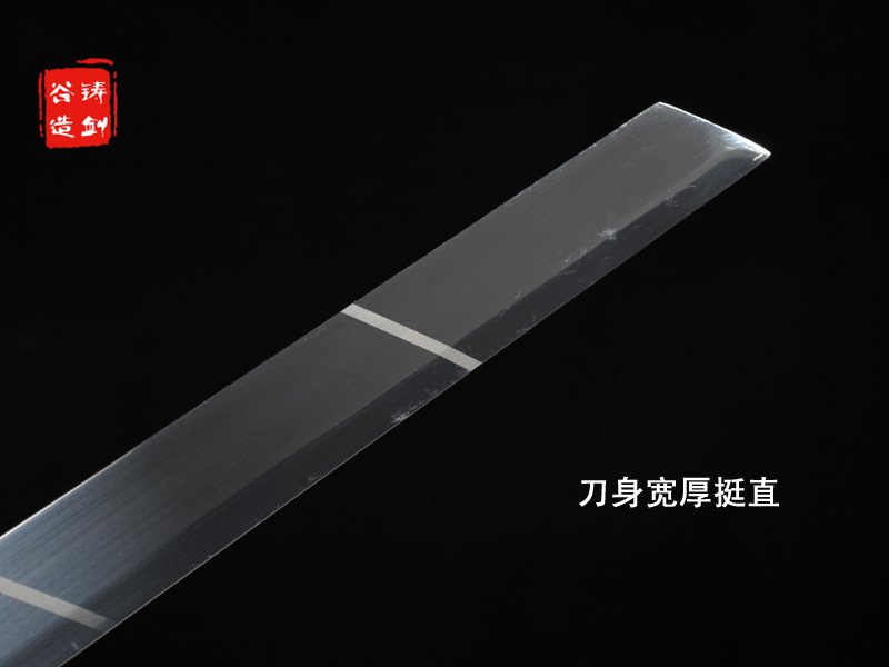 ⚔️ attack on titan – eren & mikasa’s "ultra hard steel blades" (aka "box cutters")